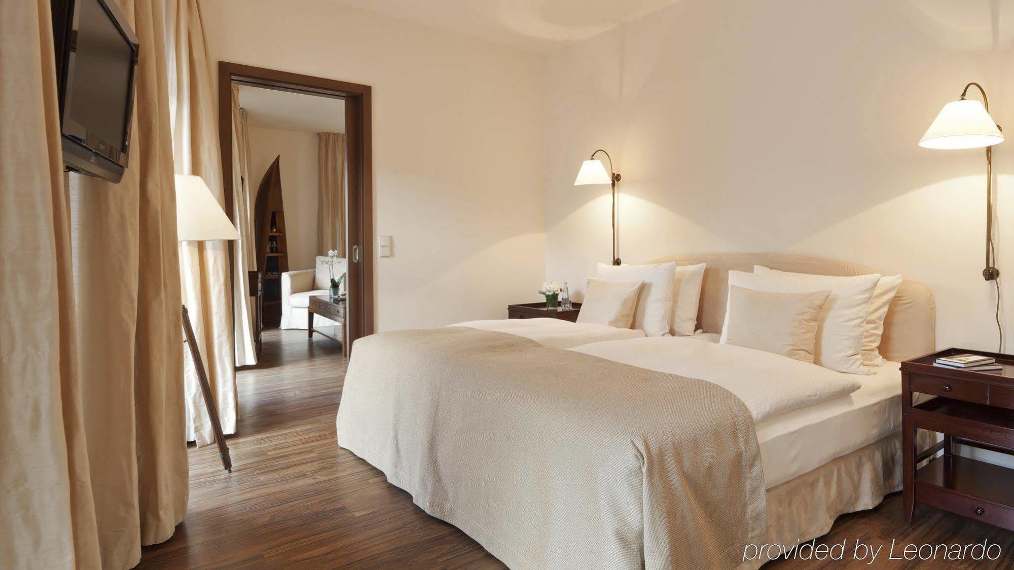 Hotel Abion