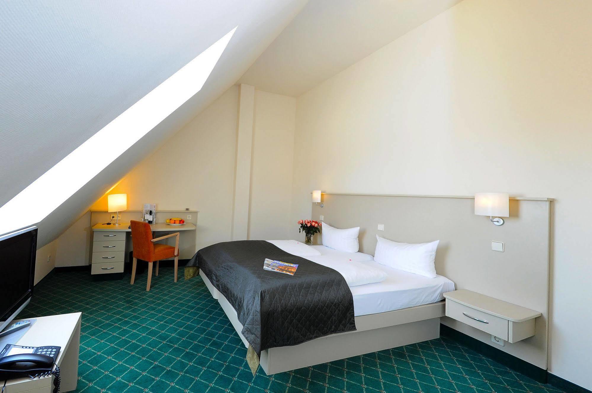 & Zarenhof Prenzlauer Berg Hotel