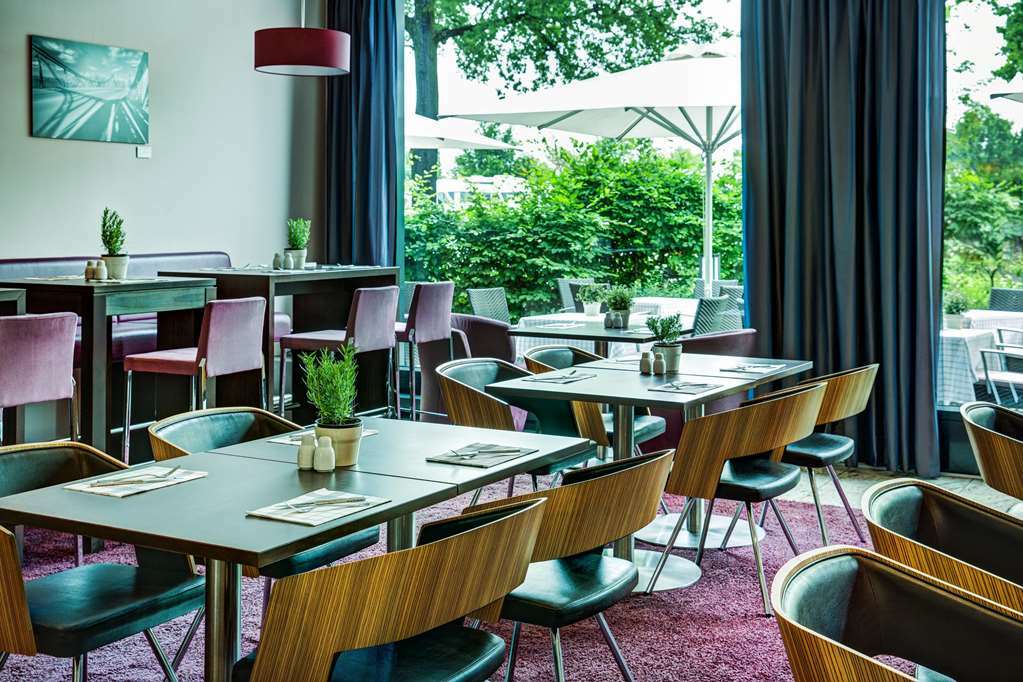 Intercityhotel Ostbahnhof Hotel 3*