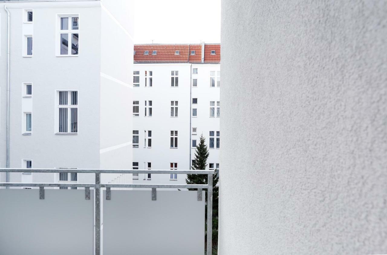 Sc 02 By Rockchair L Superhost Status L 4 Bedrooms Boxspringbeds 2 Bathrooms Balcony Elevator - Cozy Family & Business Flair Welcomes You! * Berlin