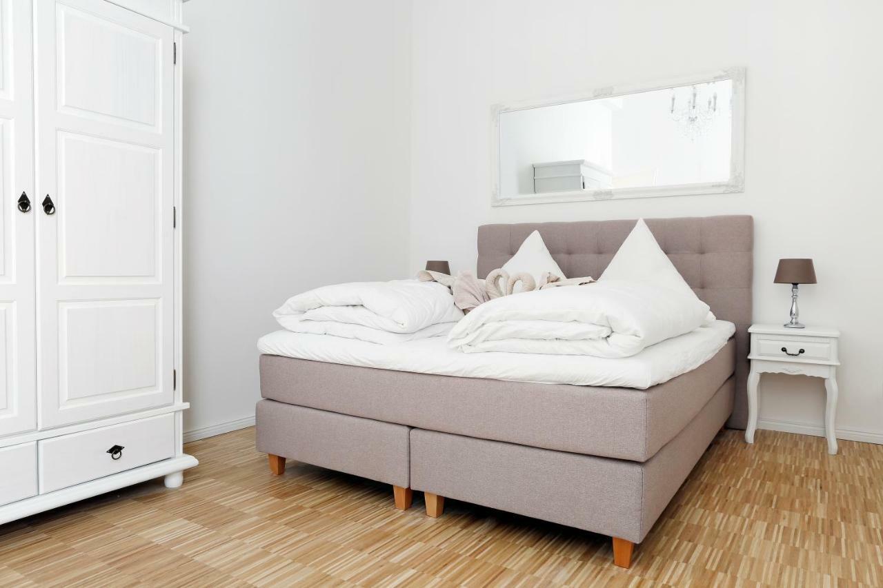 Sc 02 By Rockchair L Superhost Status L 4 Bedrooms Boxspringbeds 2 Bathrooms Balcony Elevator - Cozy Family & Business Flair Welcomes You! Lejlighed *