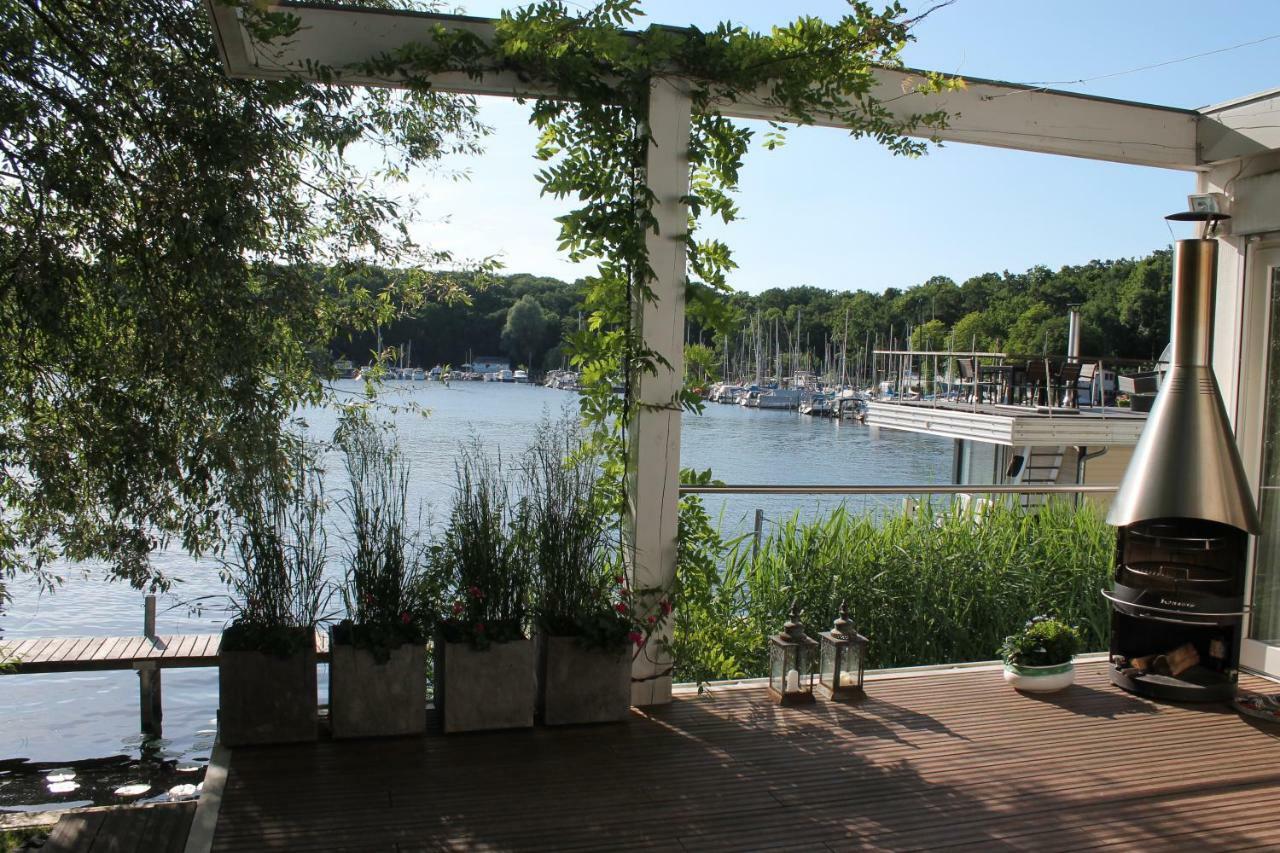 Bådhotel Marina Hausboote Und Seelodge *
