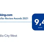 Studio City West