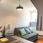 Rosenthaler Calling - Rooftop Apartment+A/C