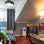 Rosenthaler Calling - Rooftop Apartment+A/C