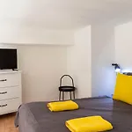 Homely Loft Style Apartment In Berlin Wilmersdorf