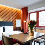 Hotel Adele Am Alex