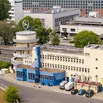 Hotel Und Rasthof Avus