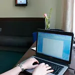 Arta Lenz Hotel