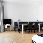 Greif By Rockchair Apartments L Superhost Status L 2 Bedrooms Boxspringbeds In City Center - Cozy Family & Business Flair Welcomes You!