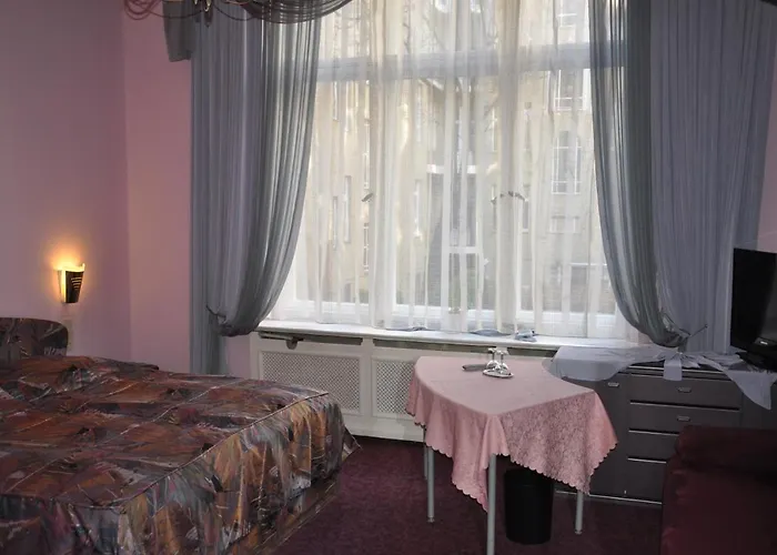 Hotel Pension Savoy Near Kurfuerstendamm