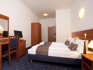 Atrium Charlottenburg 3*