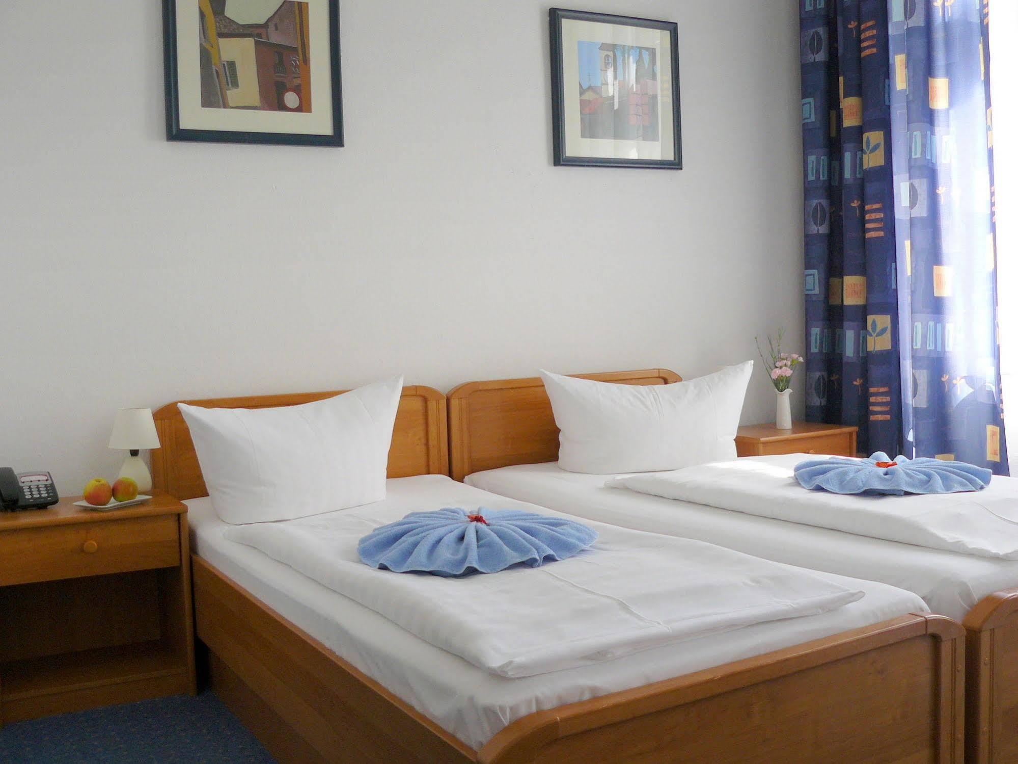 Hotel Gasteiner Hof 2*