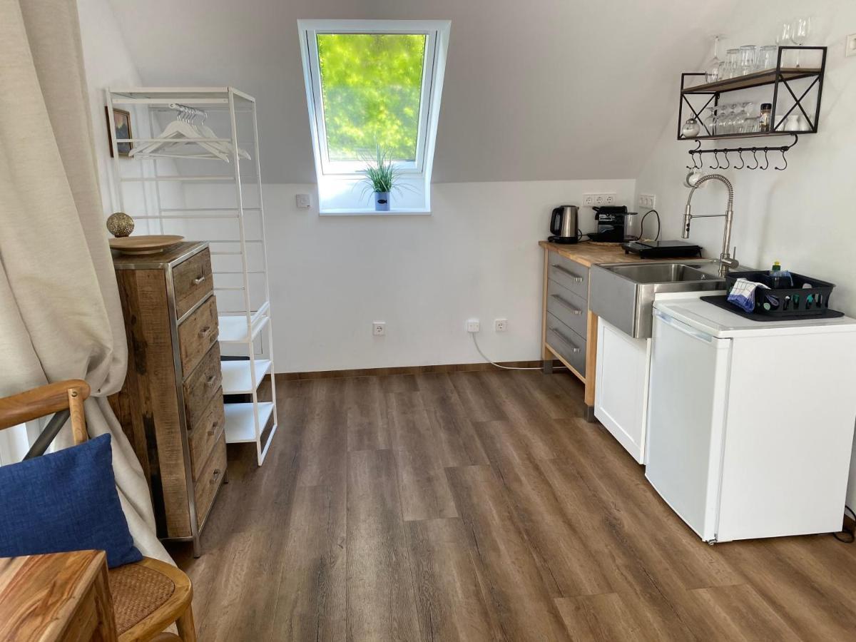 Tiny House Oder Auf Der Sunset Marina Lodge *