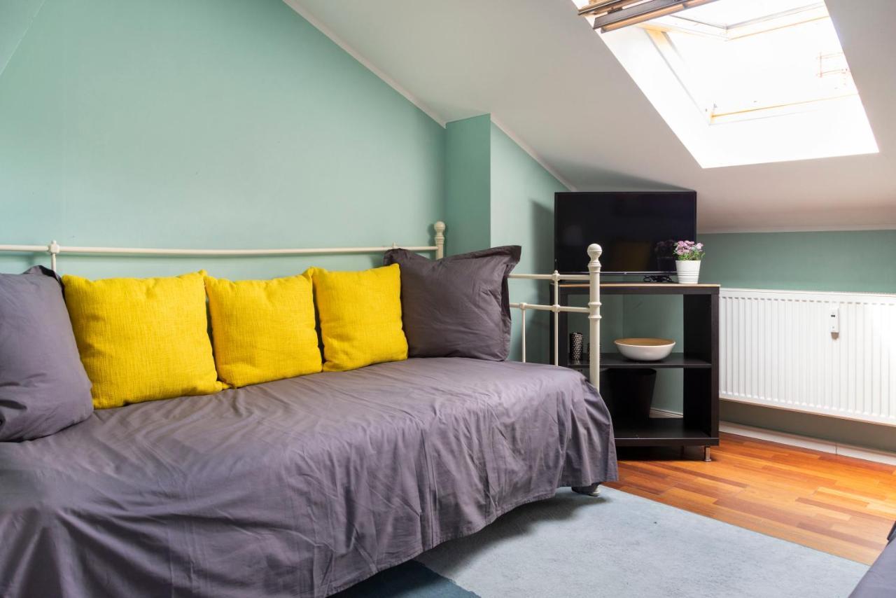 Rosenthaler Calling - Rooftop Apartment+a/c Lejlighed *