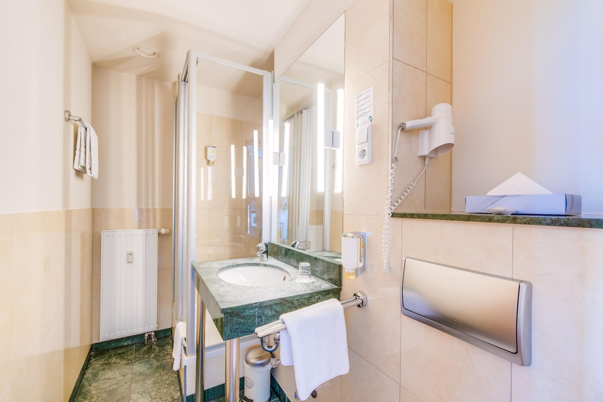 Hotel Come Kurfuerstendamm 3*