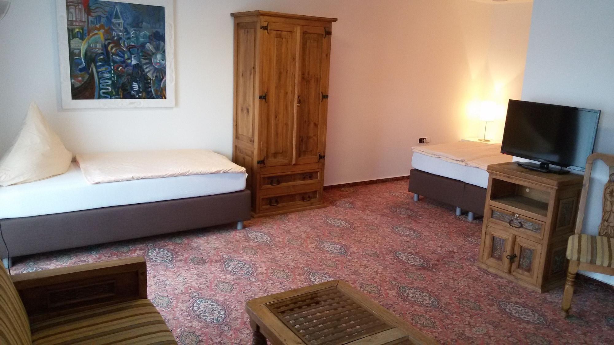 Hotel Solitaire 3*
