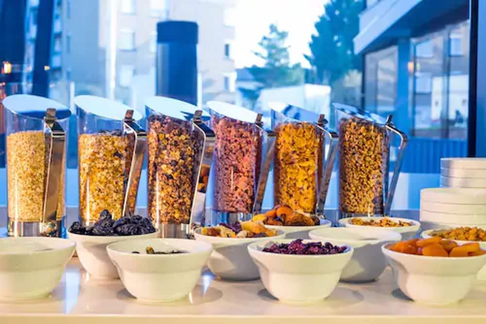 Essential By Dorint Berlin-adlershof Hotel