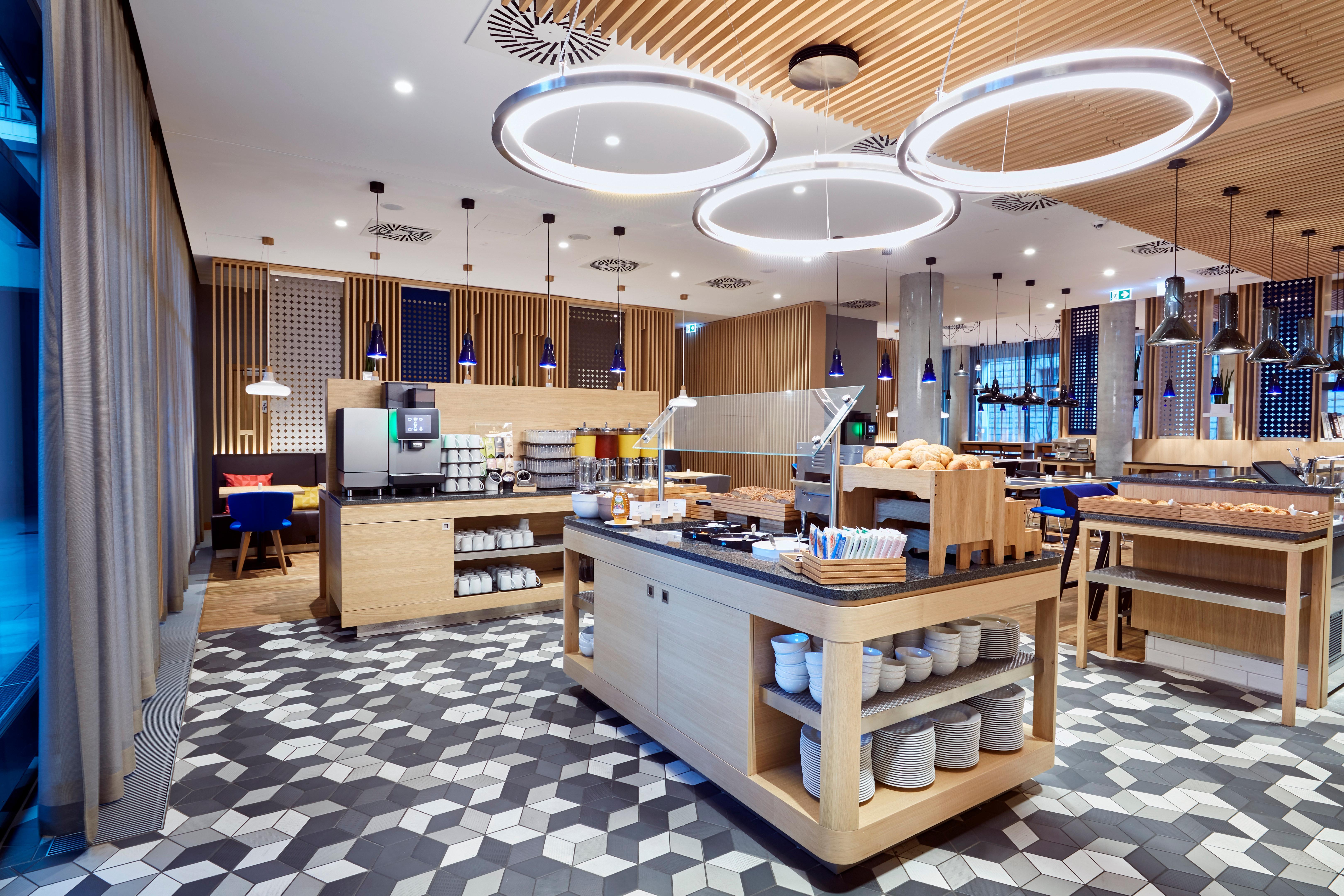 Hotel Express - - Alexanderplatz, An Ihg 3*