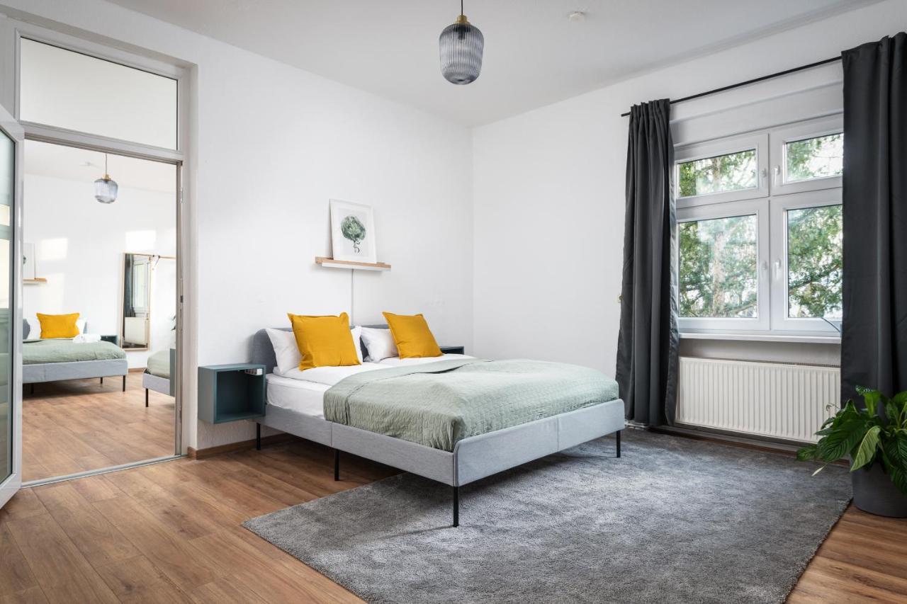 Ruhig Hell Wohnen Im Gruenen In Koepenick Fuesslaeufig Zum Wasser 25min Bis Flughafen Apartment Berlin