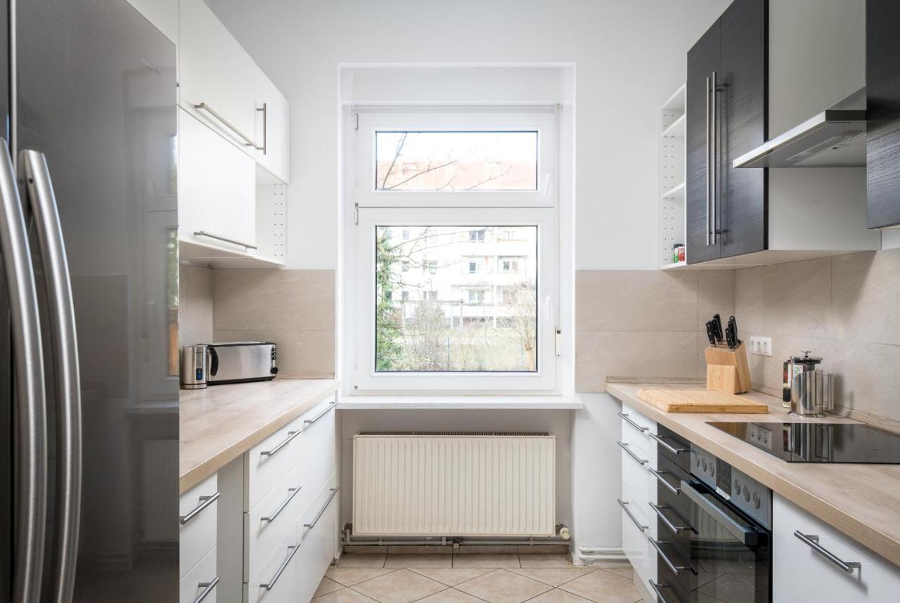 Apartment Ruhig Hell Wohnen Im Gruenen In Koepenick Fuesslaeufig Zum Wasser 25min Bis Flughafen Berlin