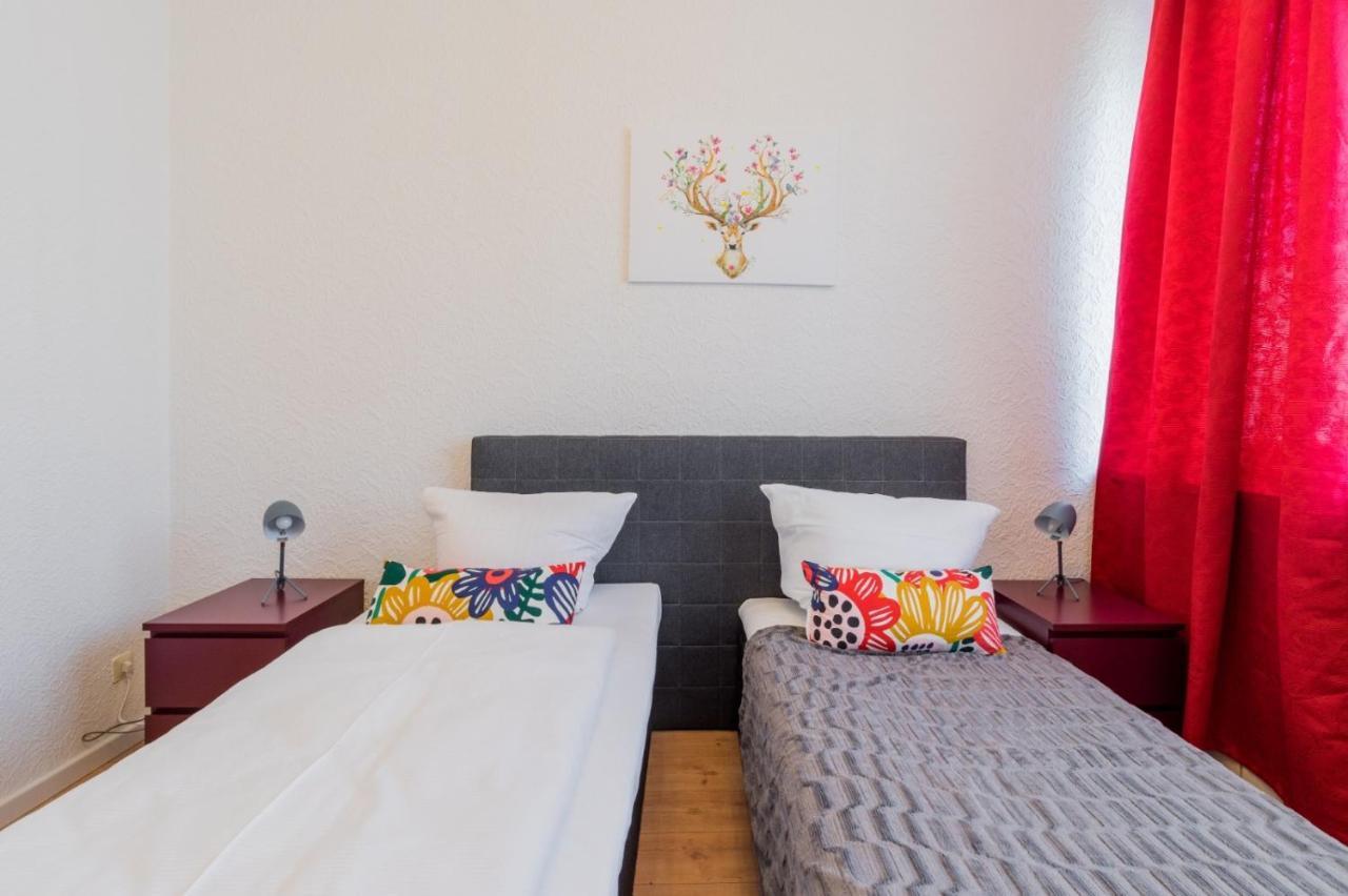 Big Fancy Center Apartment Berlin