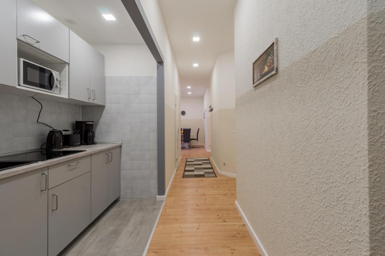 Big Fancy Center Apartment *