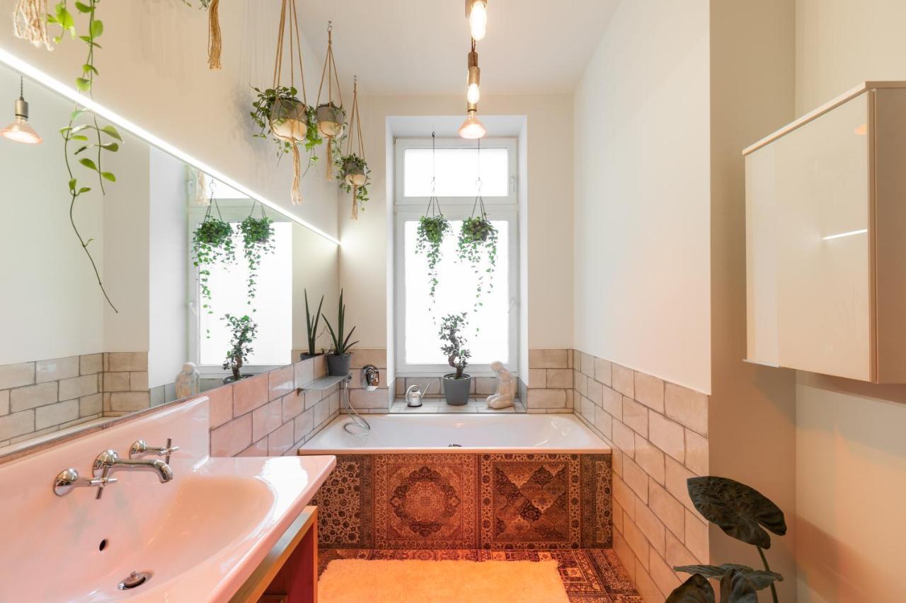 Apartment Luxury Townhouse With Garden - A Oasis *