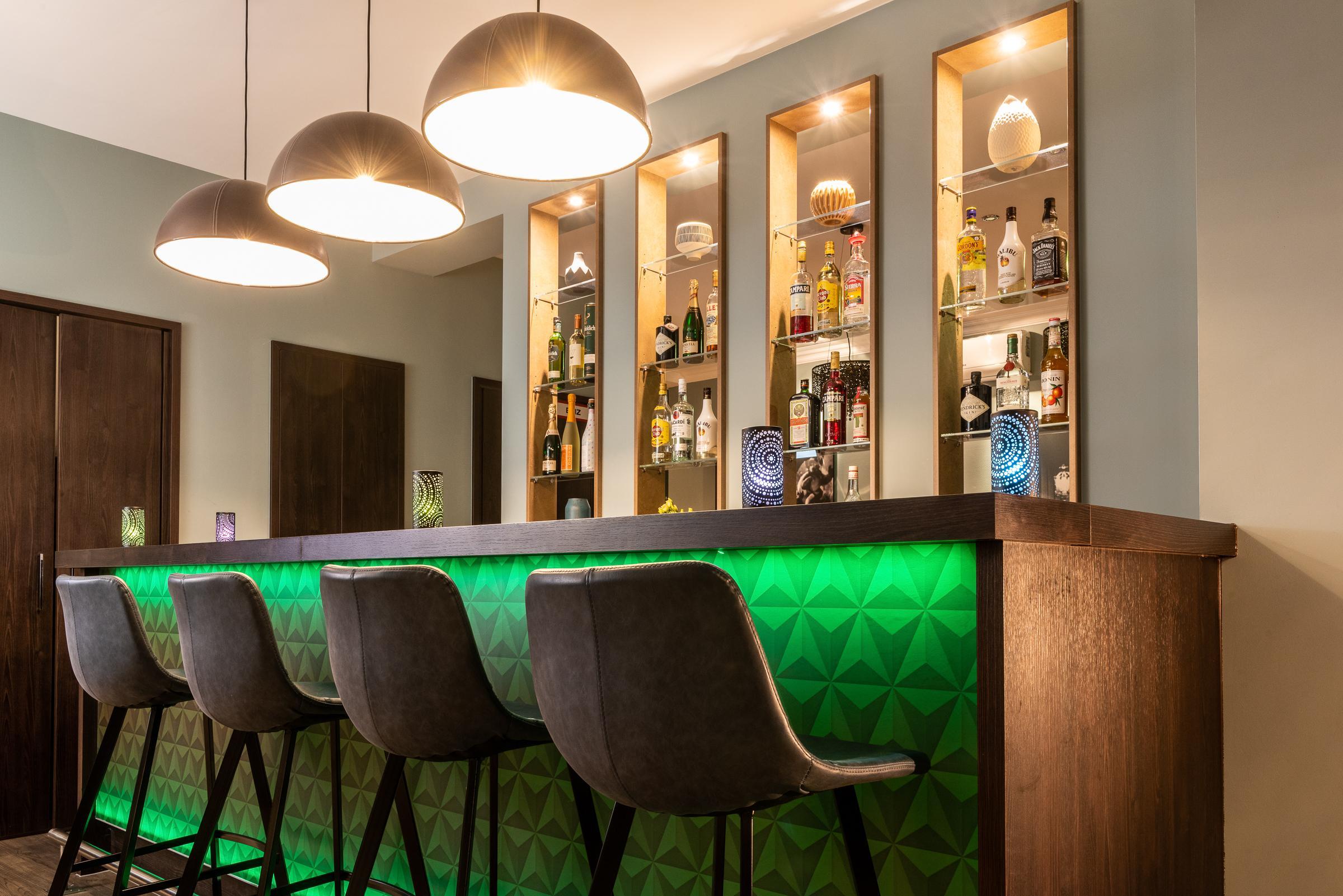Leonardo Boutique City South Hotel 4*