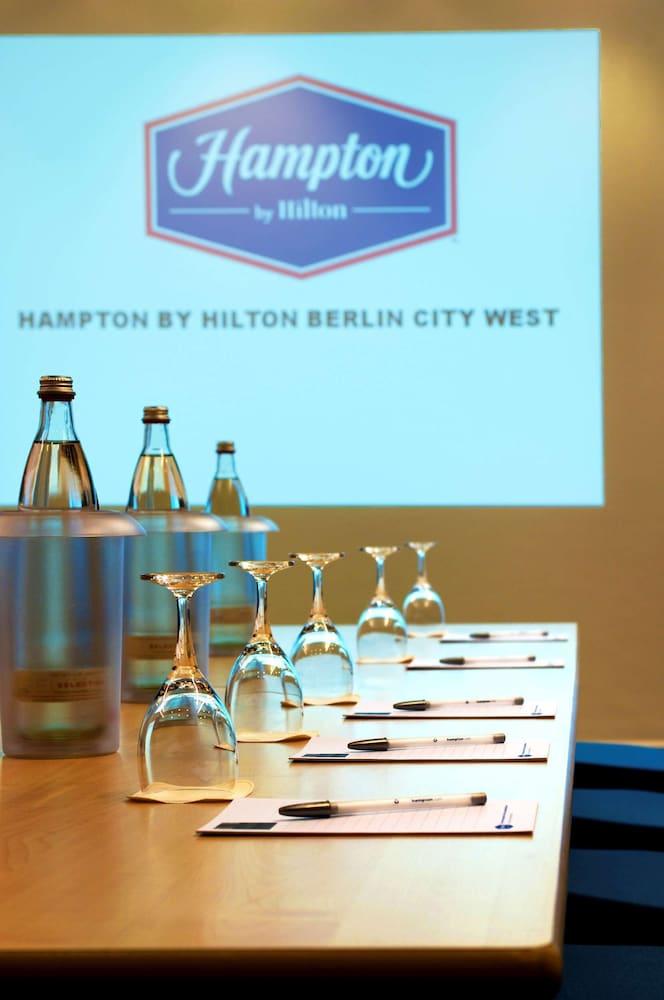 Hotel Hampton By Hilton West Berlin