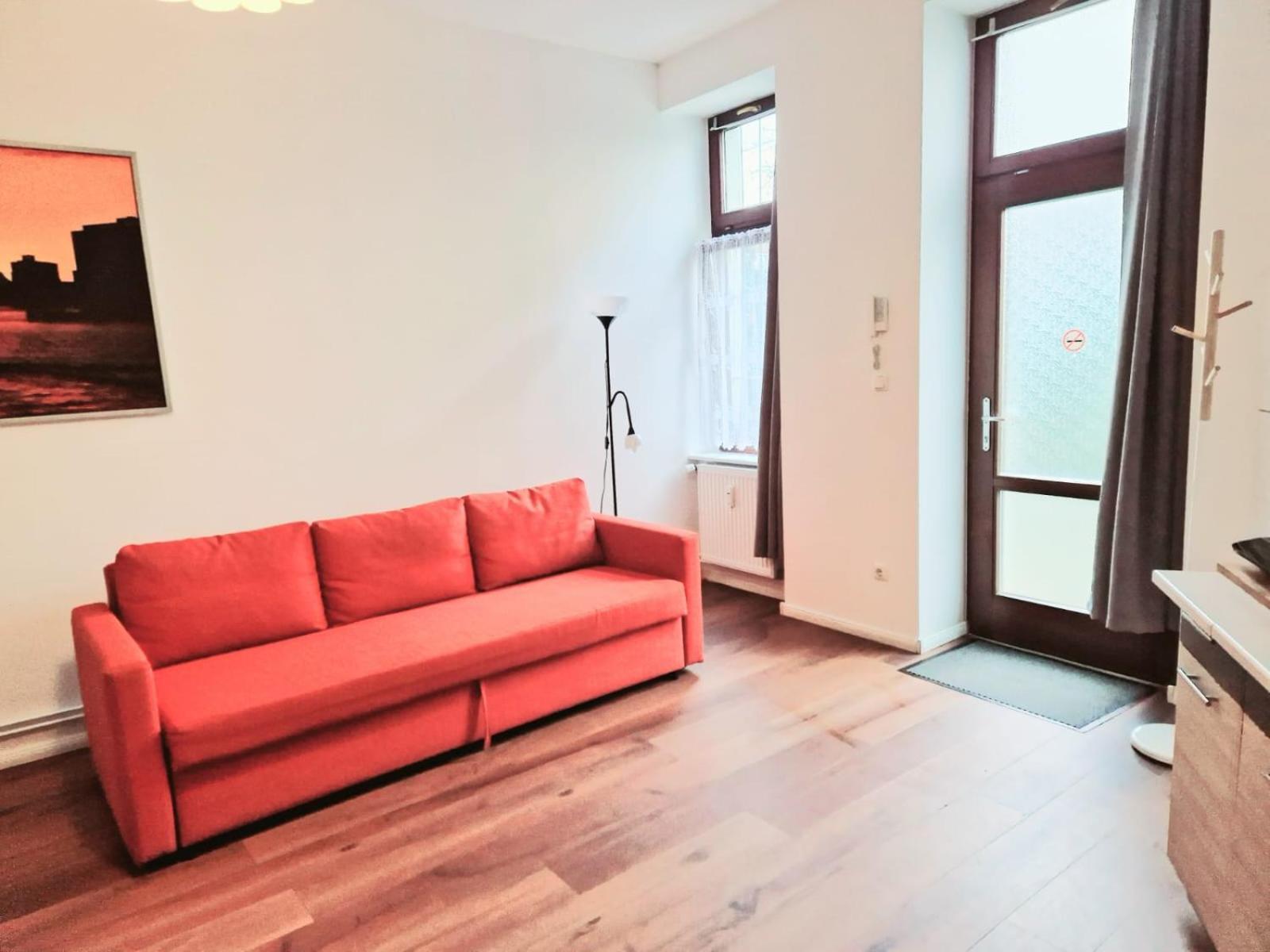 Apartment City Studio For 4, Near Sonnenallee *