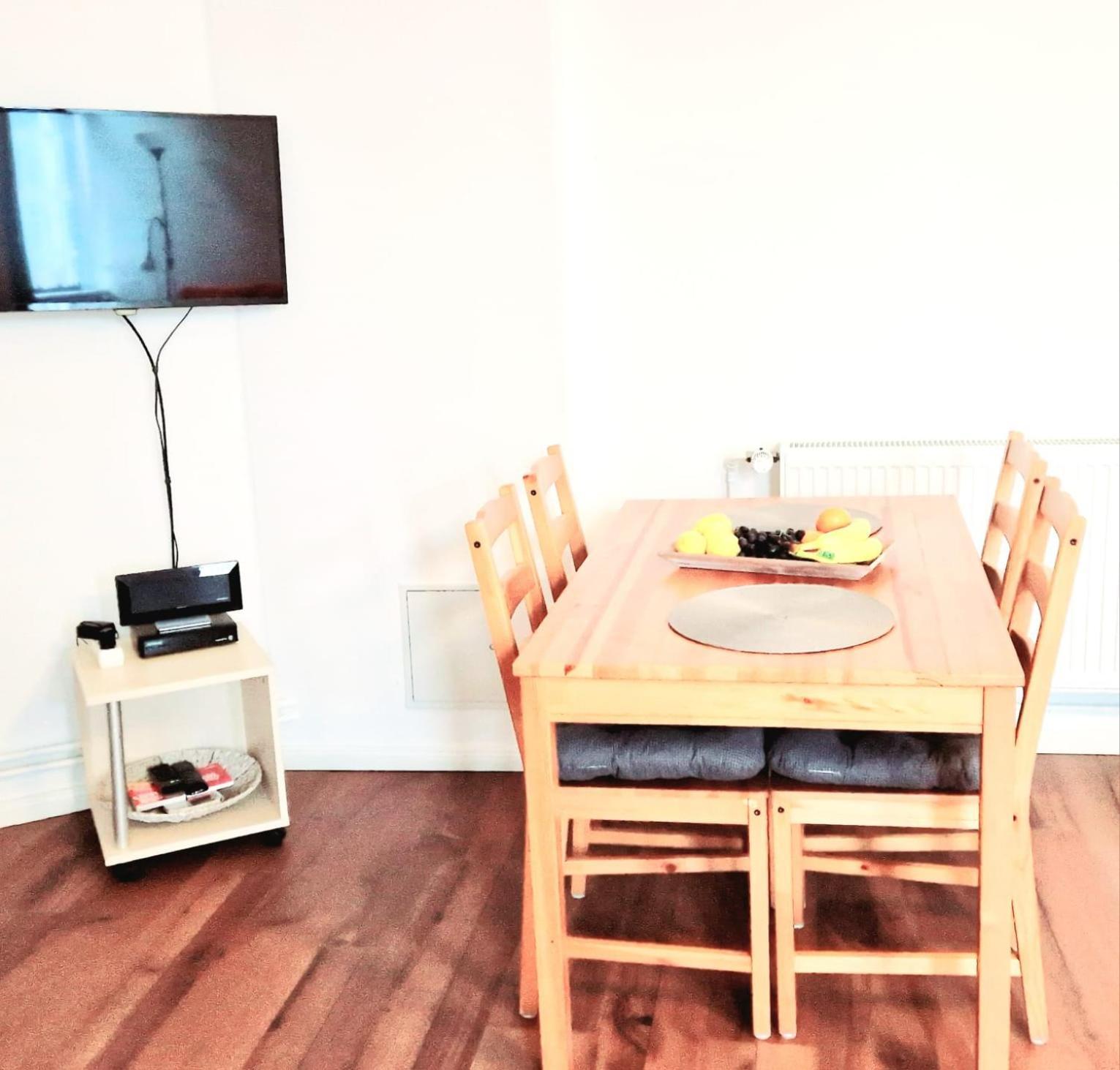Apartment City Studio For 4, Near Sonnenallee Berlin
