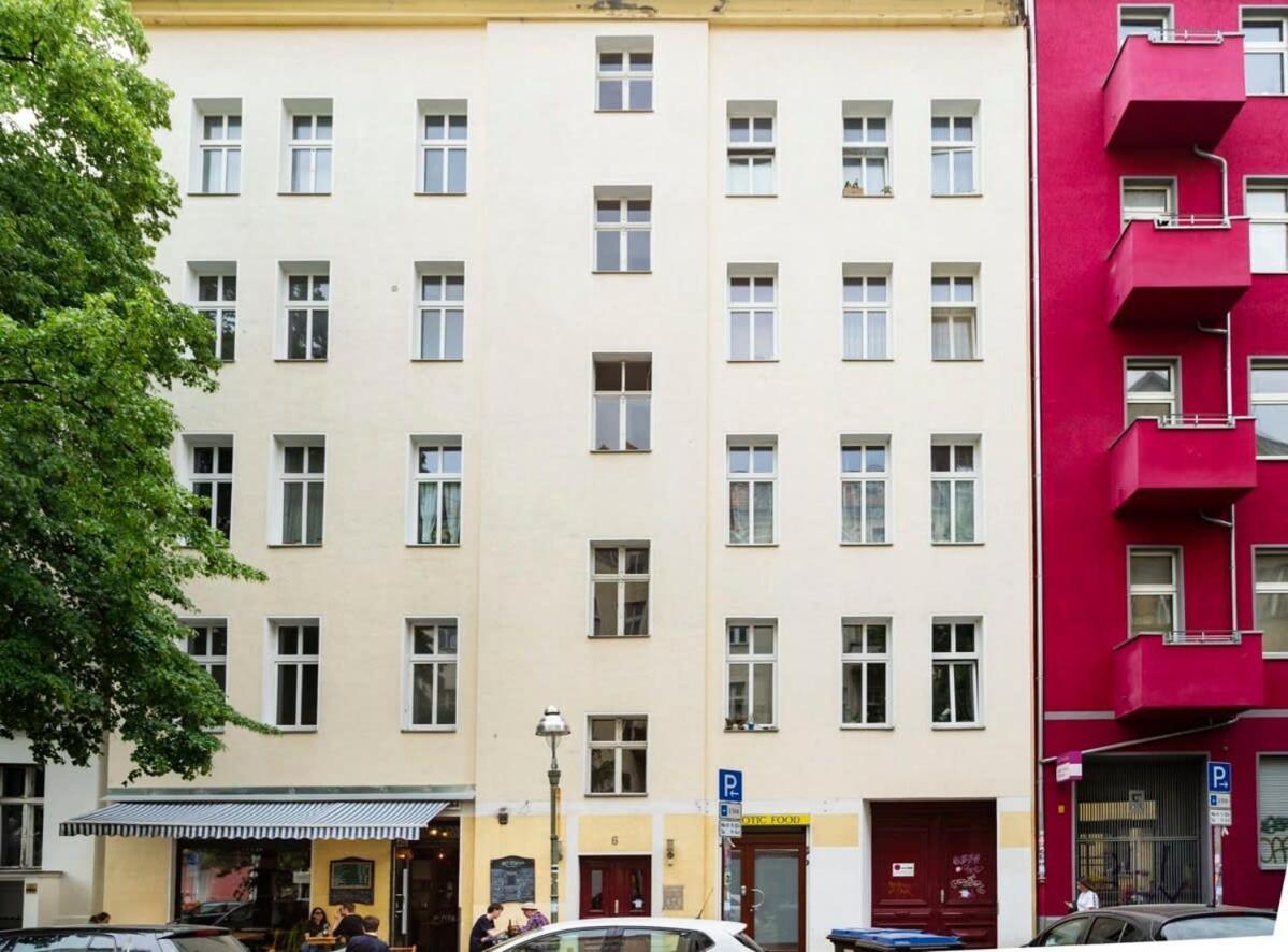 Cosy Three Br Two Bth Ac Self Checkin Street Parking * Berlin