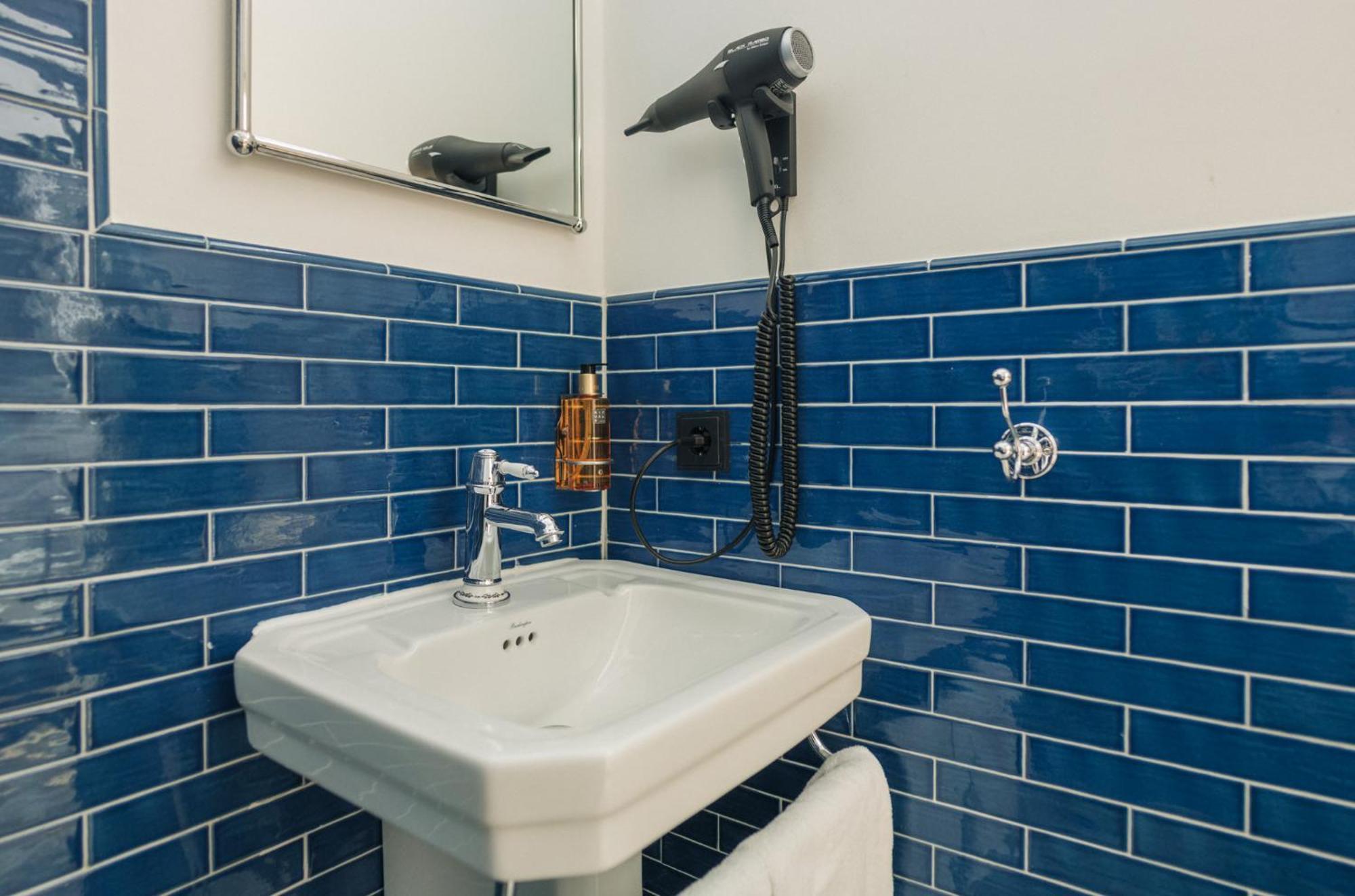 Hotel Homaris East Side 3*