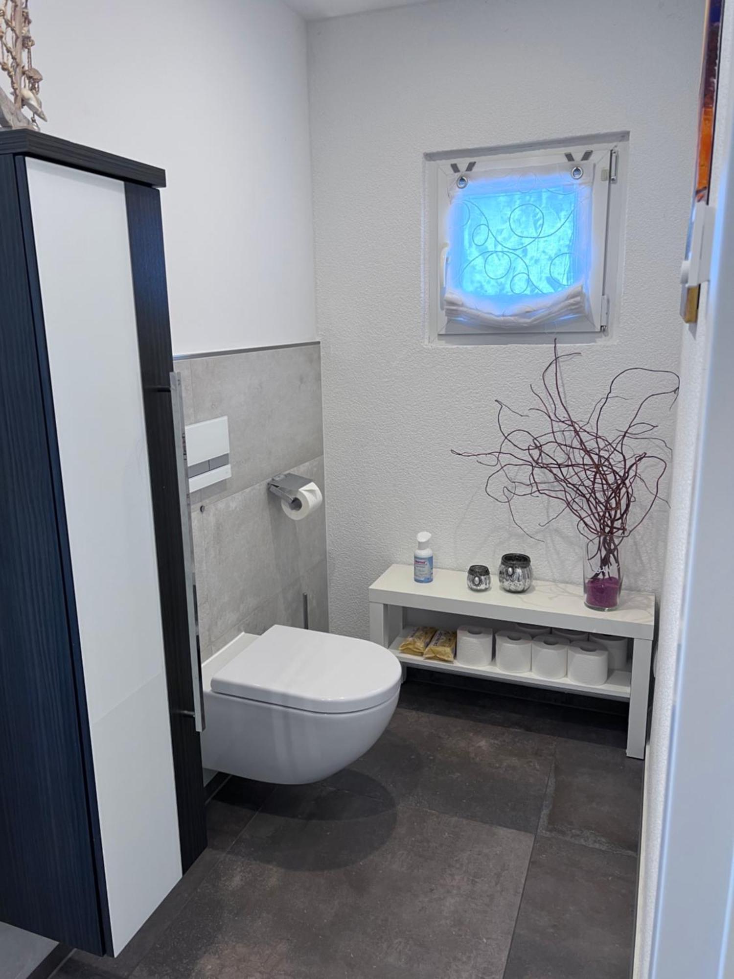 Zwischen Wald Und Wasser Mit Grossem Wasserbett & E-kamin Lejlighed