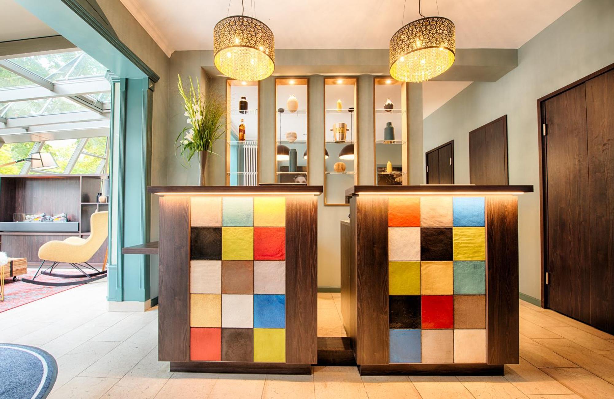 Hotel Leonardo Boutique City South