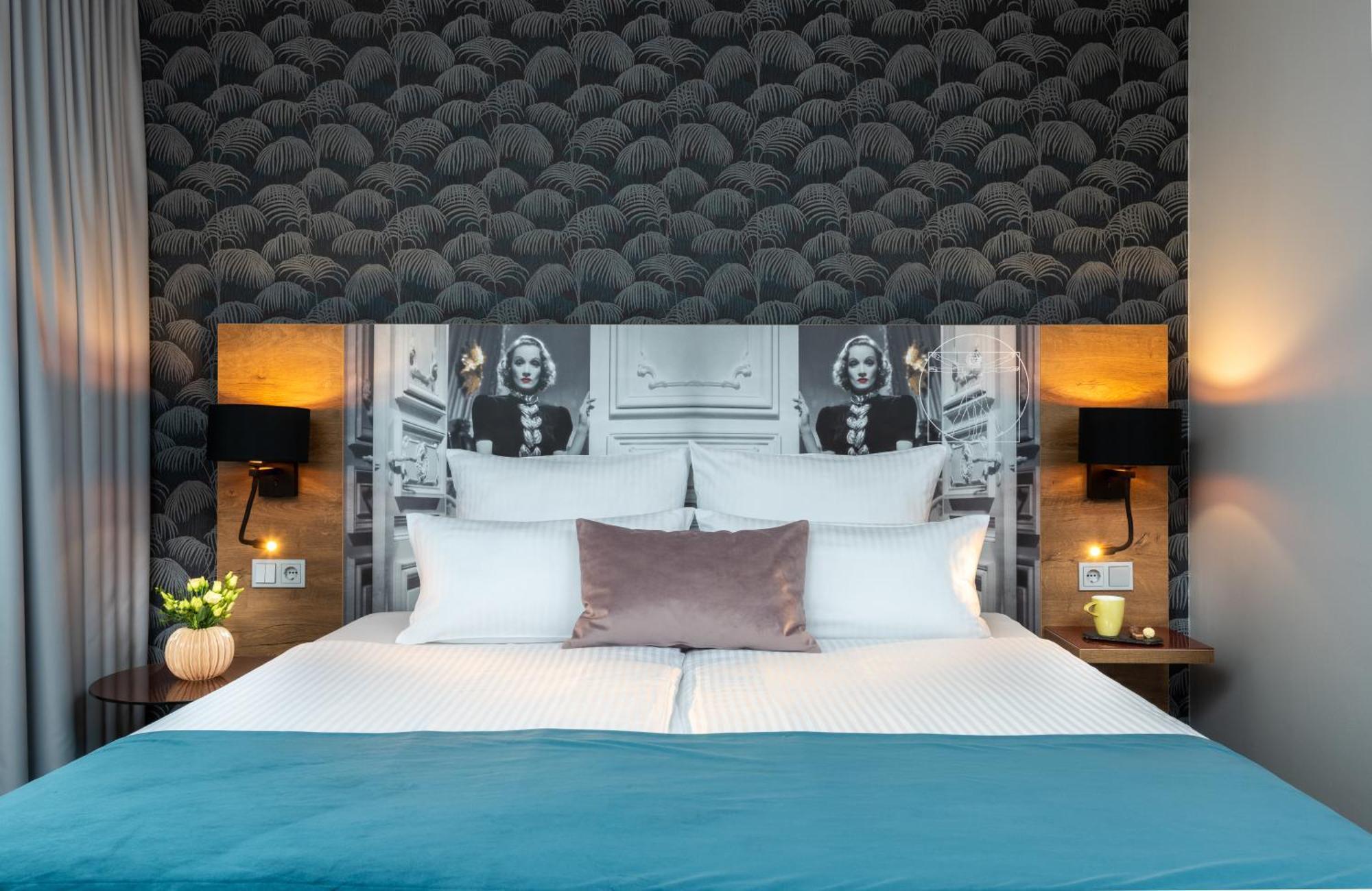 Leonardo Boutique City South 4*