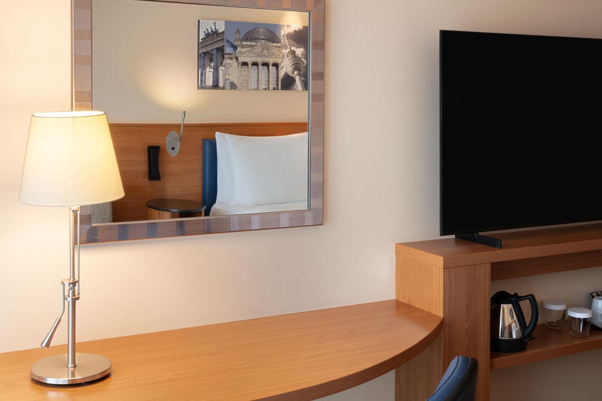 Hotel Hampton By Hilton West Berlin