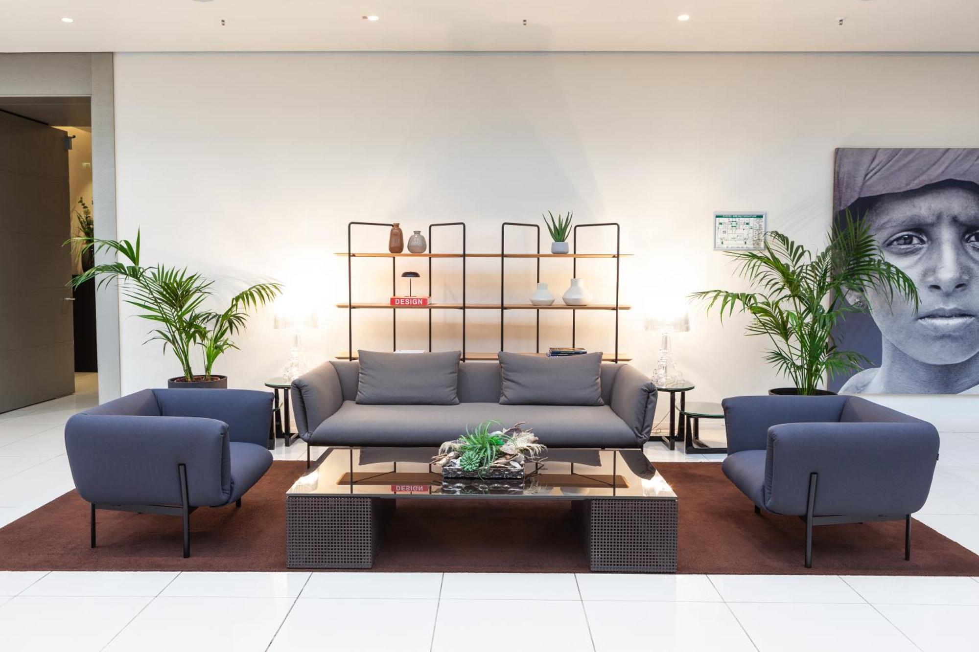 Aparthotel H10 Ku'damm Lofts 4*