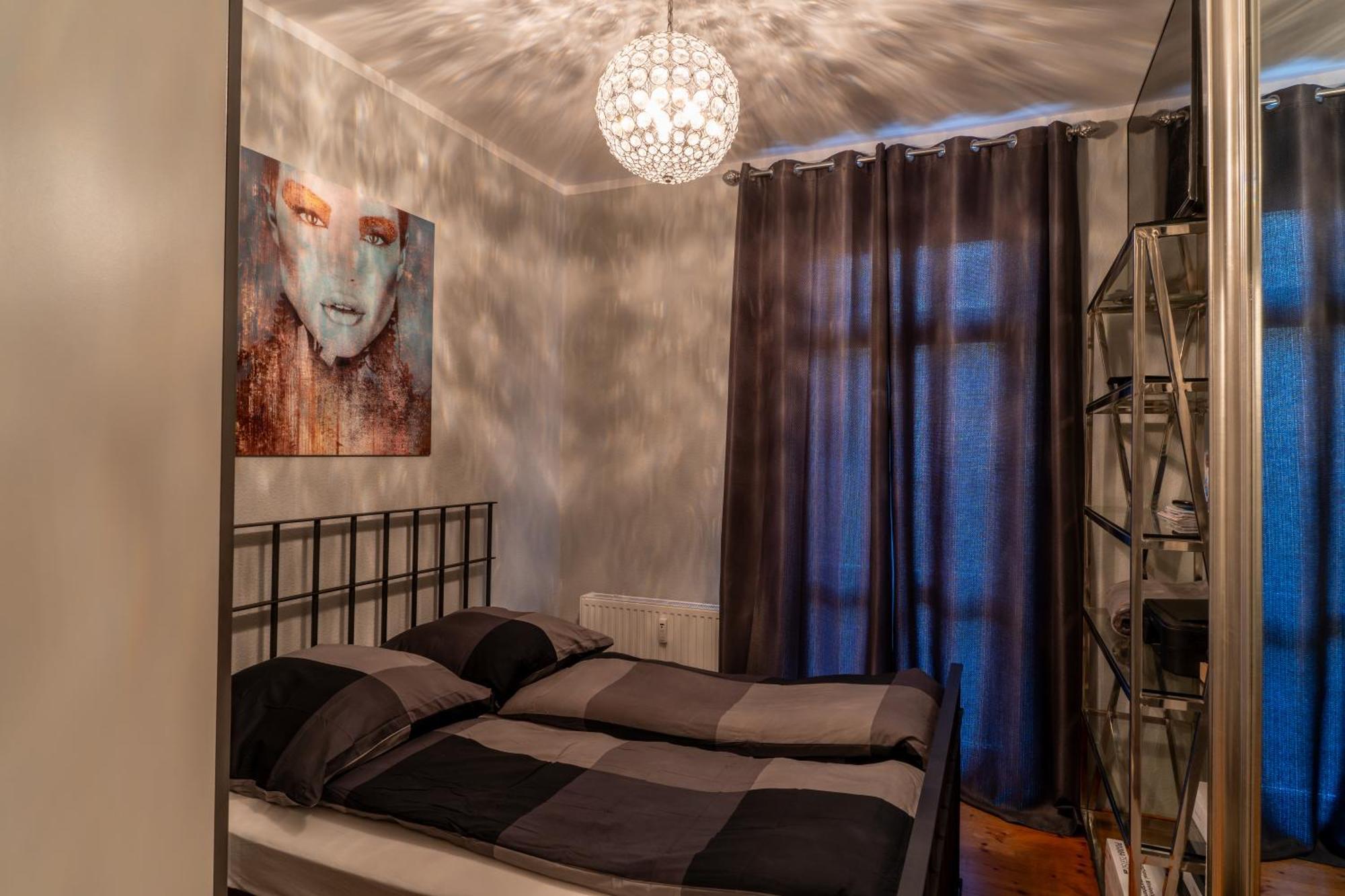 Apartment Bevoflats Altbauwohnung Mit Balkon Prenzlauer Berg
