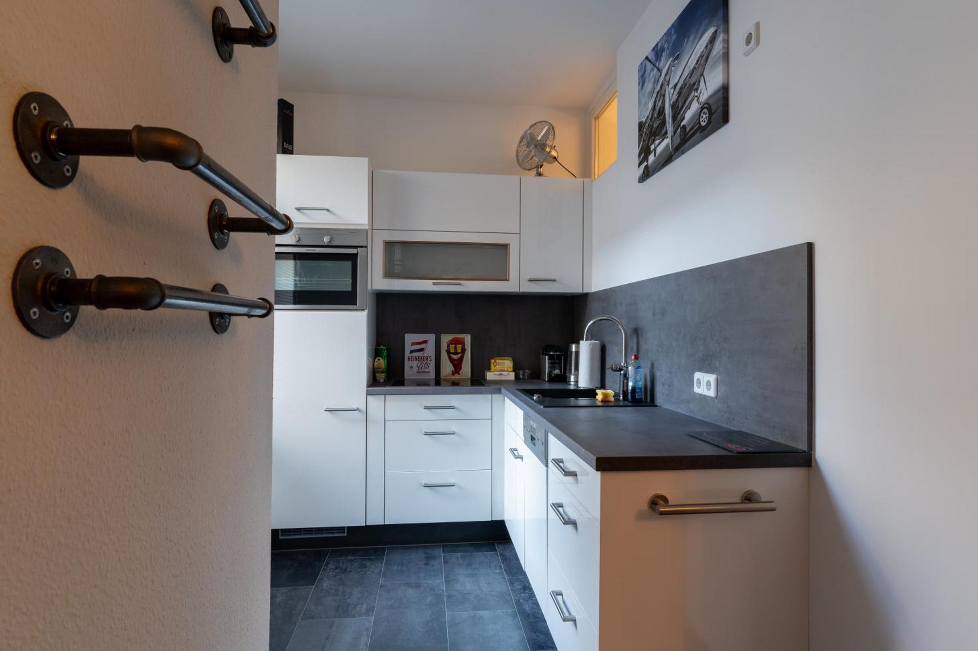 Apartment Bevoflats Altbauwohnung Mit Balkon Prenzlauer Berg