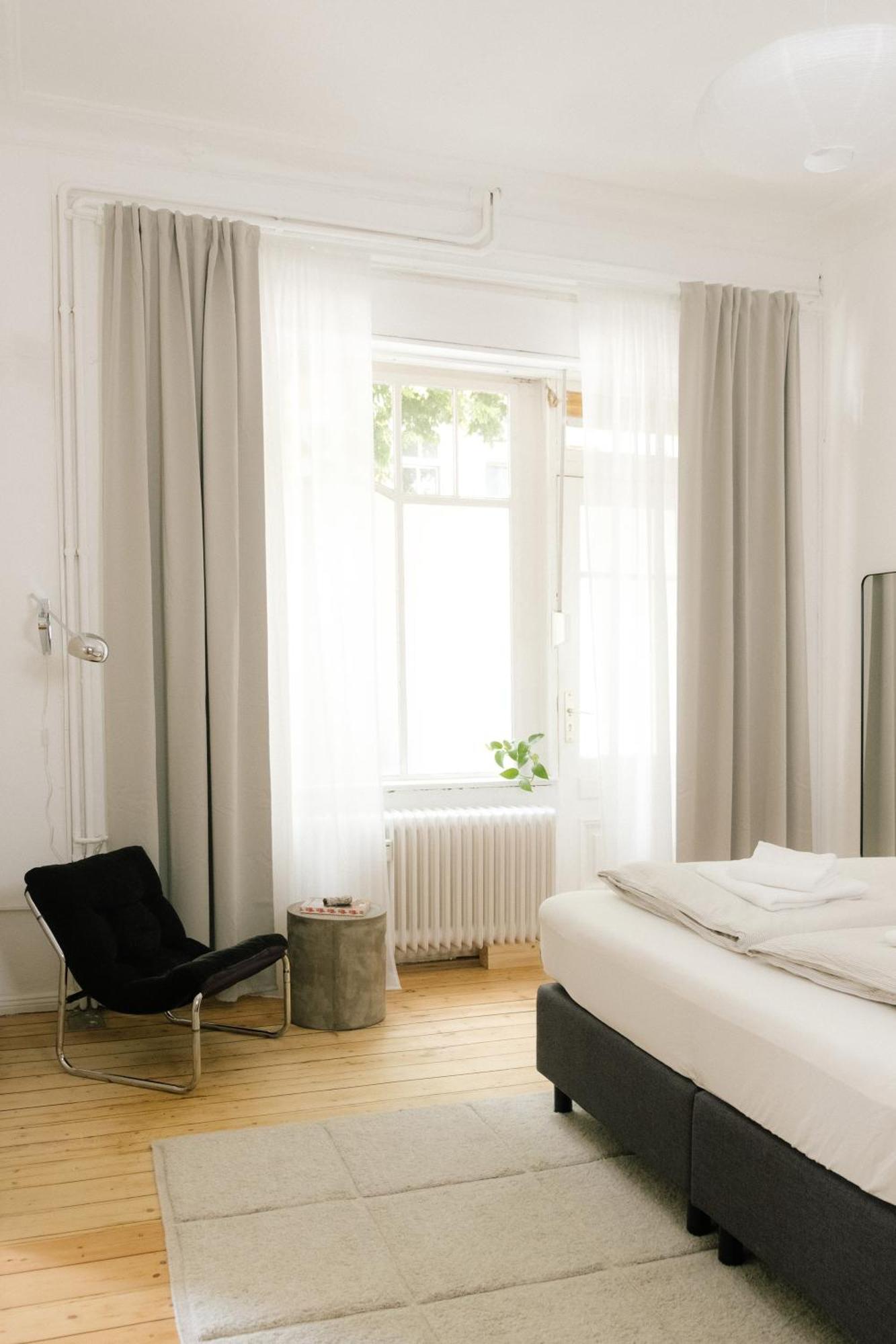 Cosy In Schillerkiez Apartment