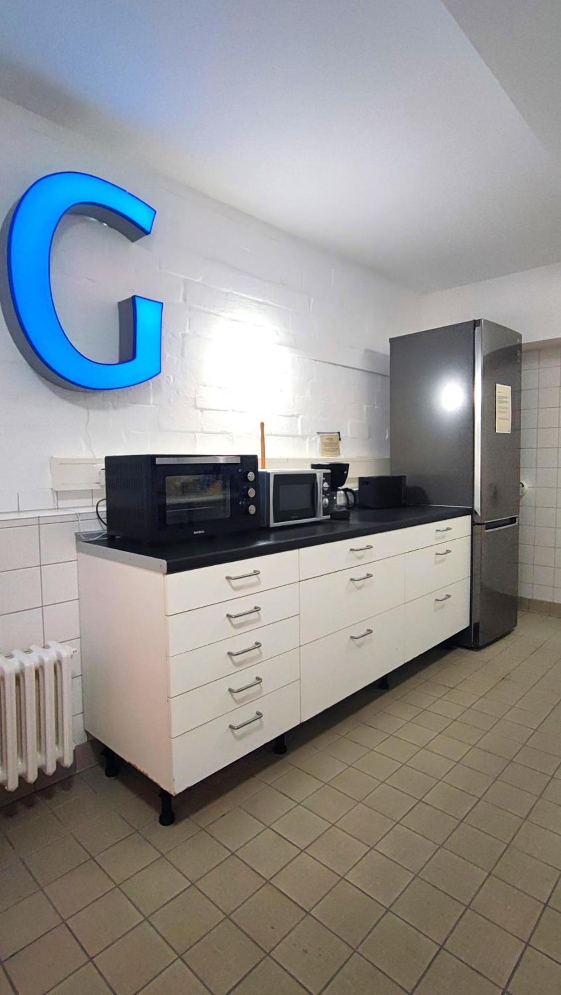 Hostel Martas Gaestehaeuser Hauptbahnhof *
