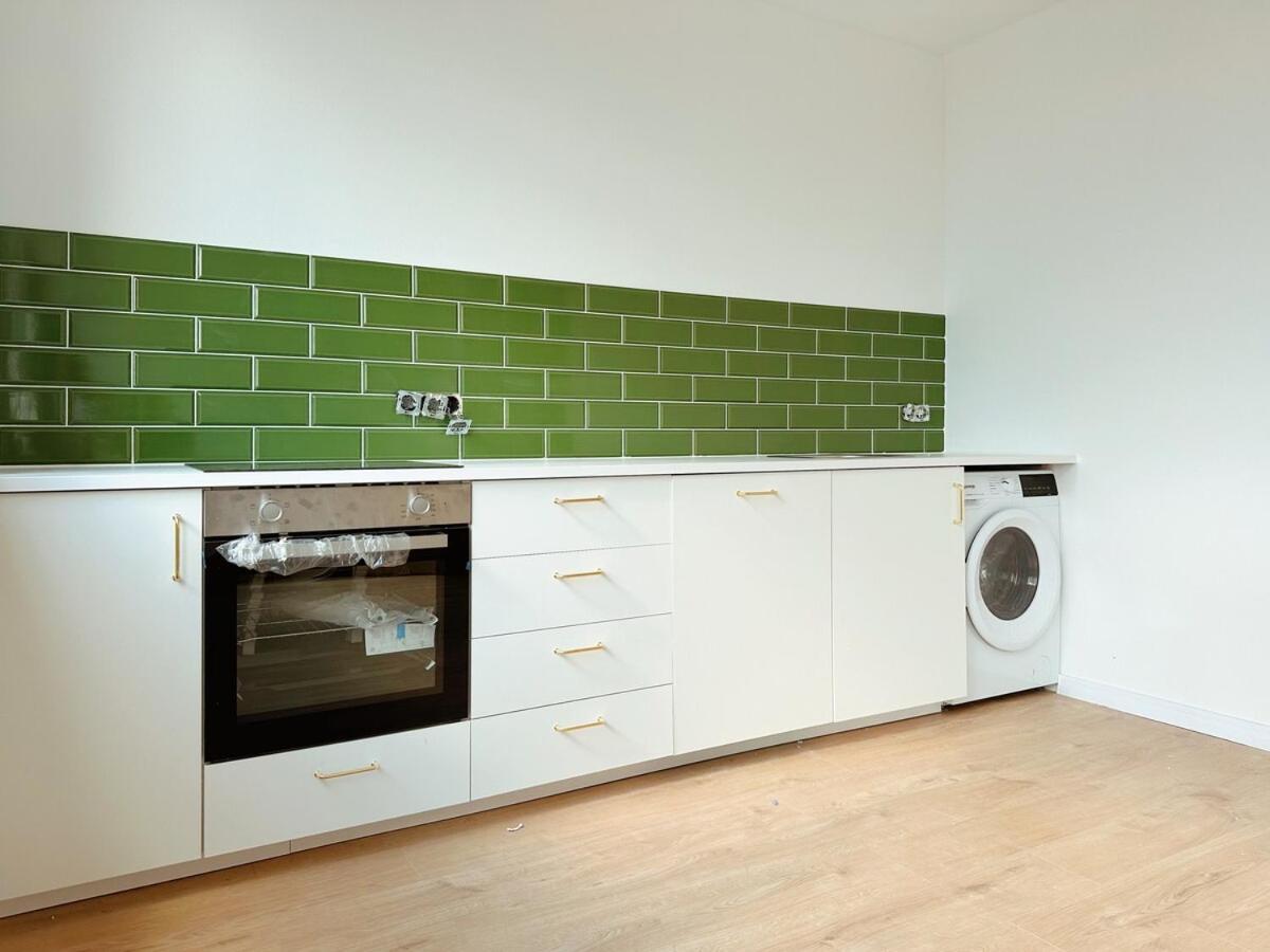 Apartment Helles Elegantes Zimmer In Berlin-schoeneberg 5 Berlin