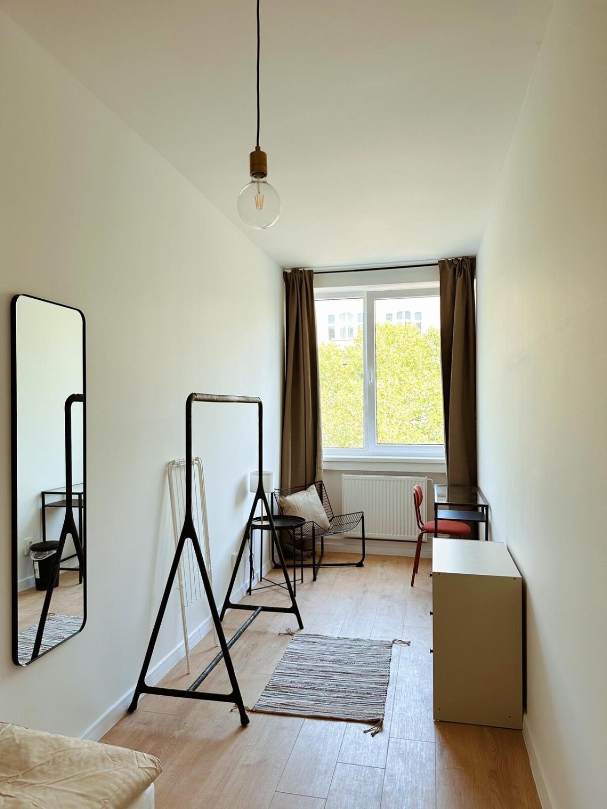 Helles Elegantes Zimmer In Berlin-schoeneberg 5 *