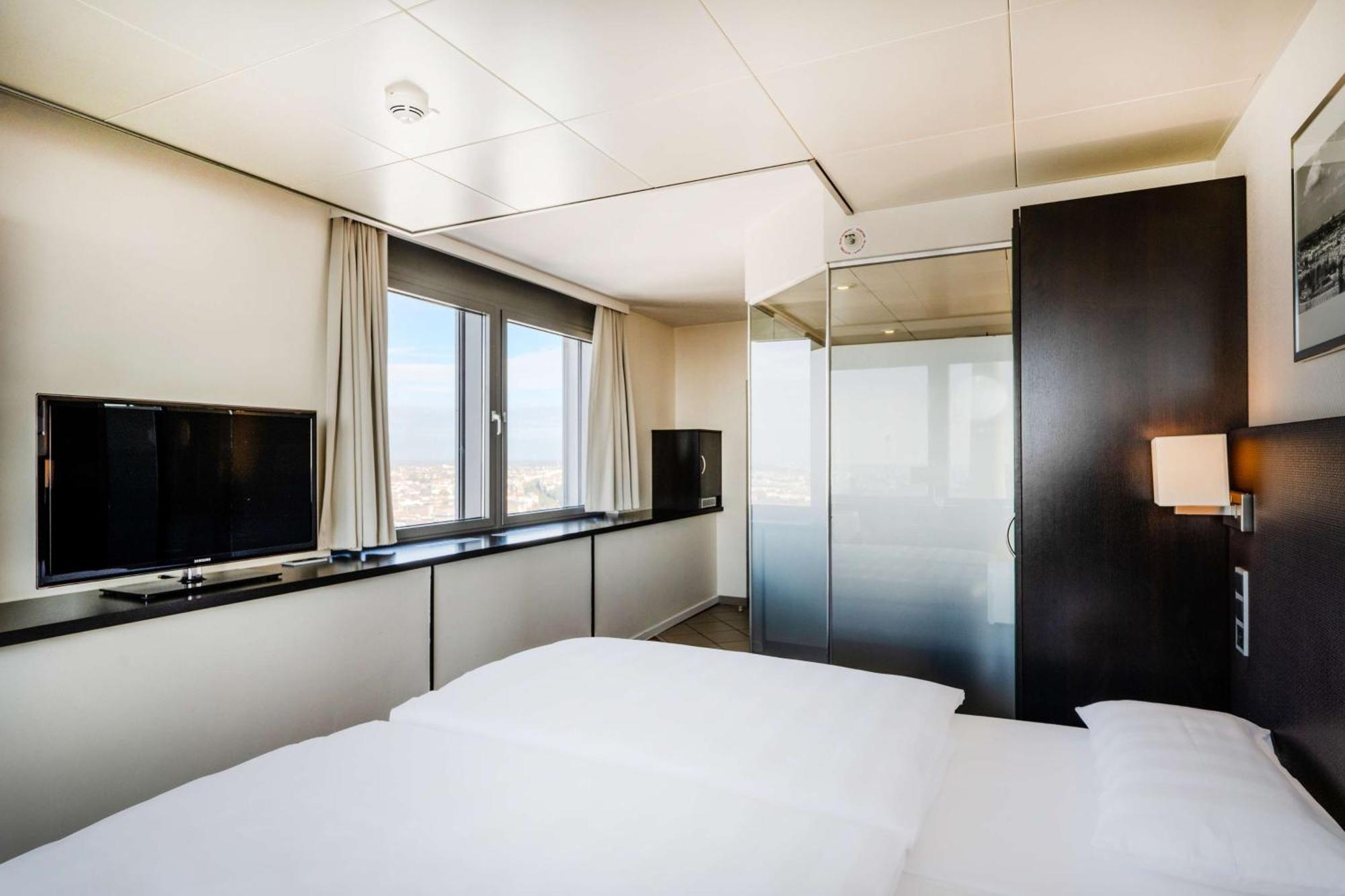 Park By Radisson Alexanderplatz 4*