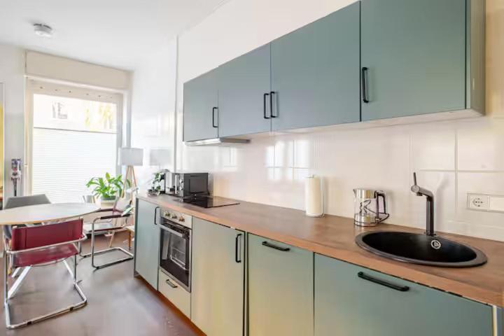 Modernes In Weissensee Apartment