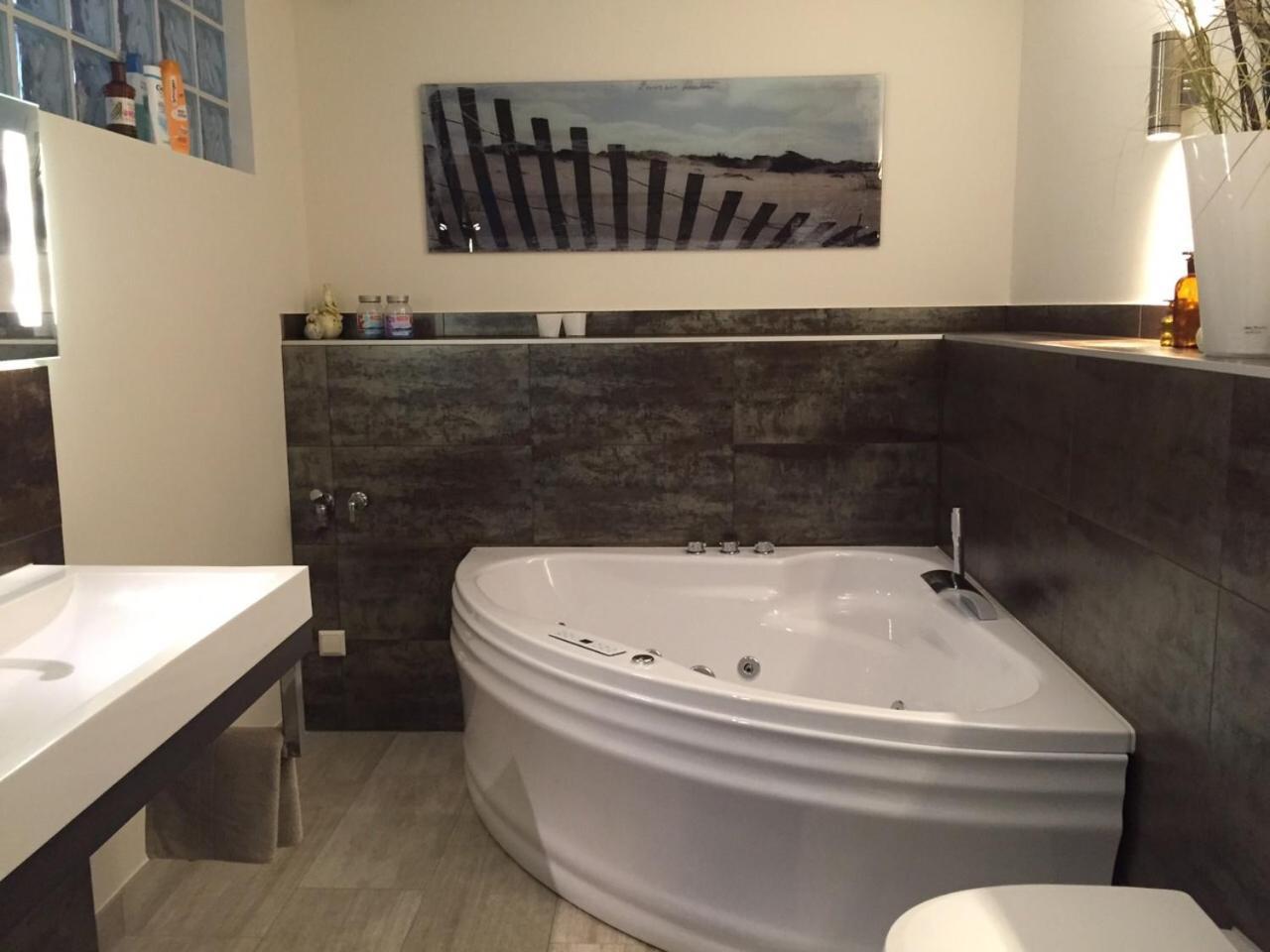 Mit Garten, Kamin U. Whirlpool Lejlighed