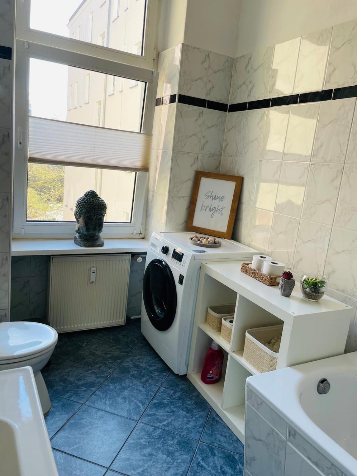 Apartment Urban Living Im Kiez Von Neukoelln 3zi 100qm Berlin