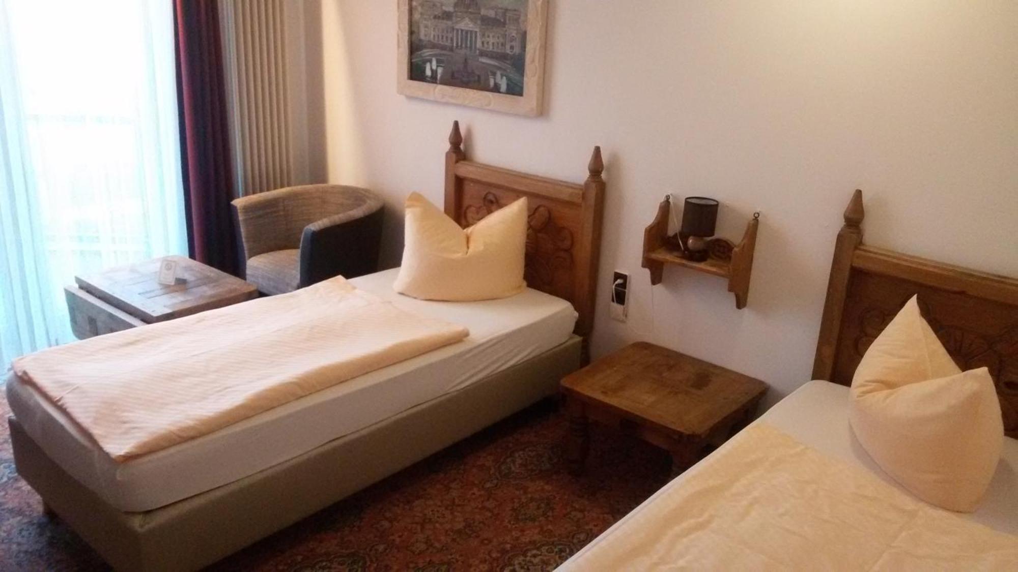 Solitaire Hotel